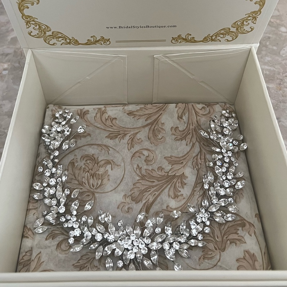 Bridal Styles Swarovski Crystal Hair Accessory